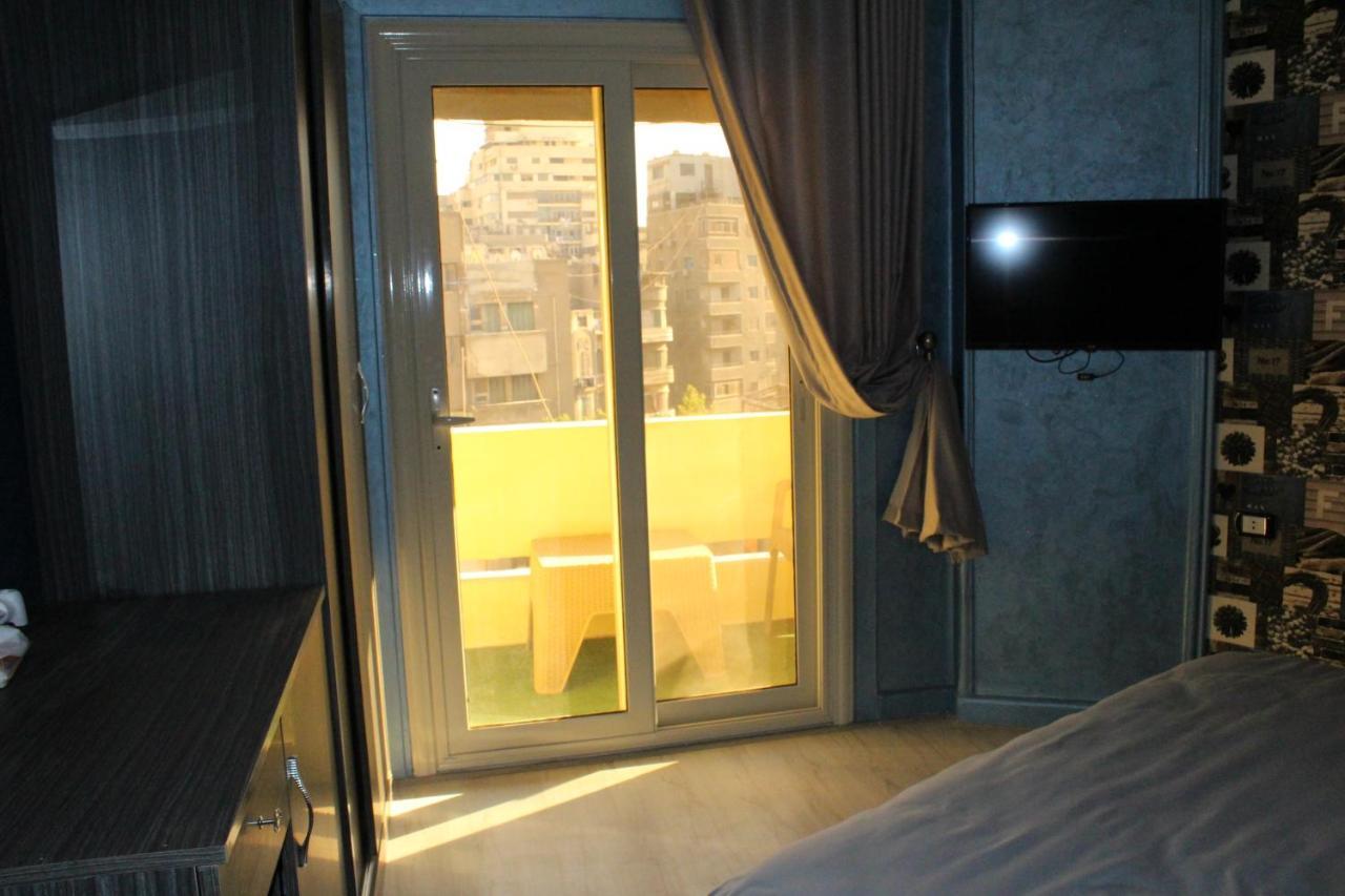 Sunset Hostel Il Il Cairo Esterno foto
