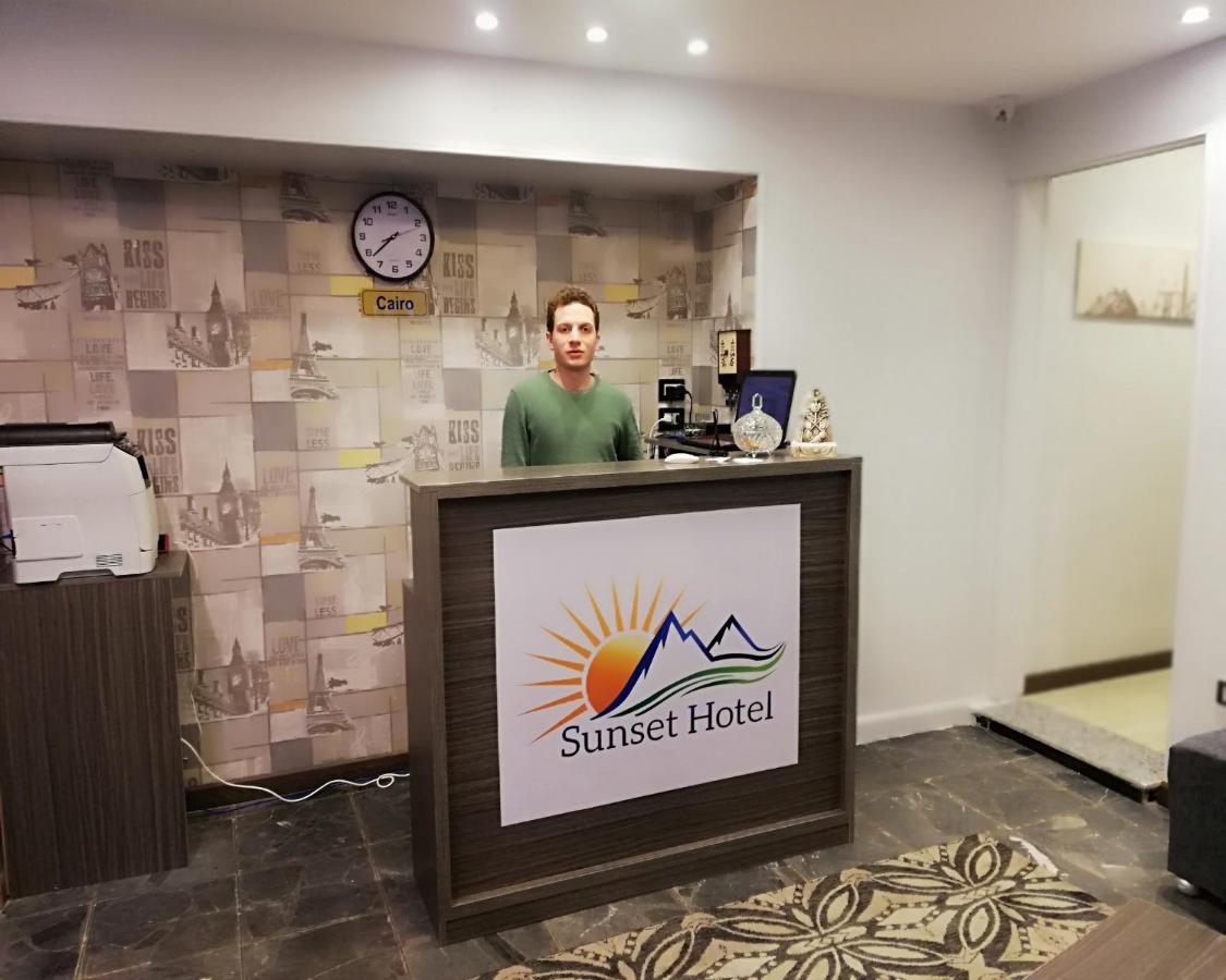 Sunset Hostel Il Il Cairo Esterno foto
